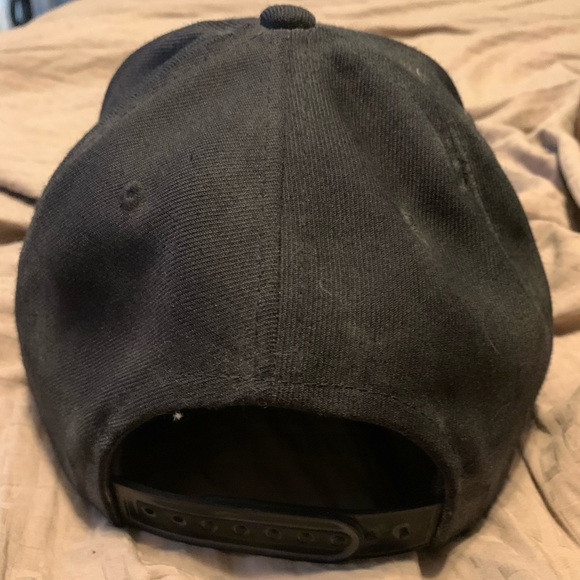 I Wanna Fu*ck Rihanna SnapBack Hat - Bought in Tokyo Boutique - Picture 2 of 3